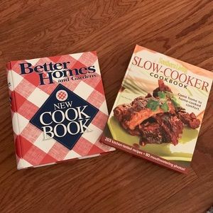 🍒 3/$35!! REALLY AWESOME COOKBOOKS— would make great gifts!!! GOOD AS NEW!!
